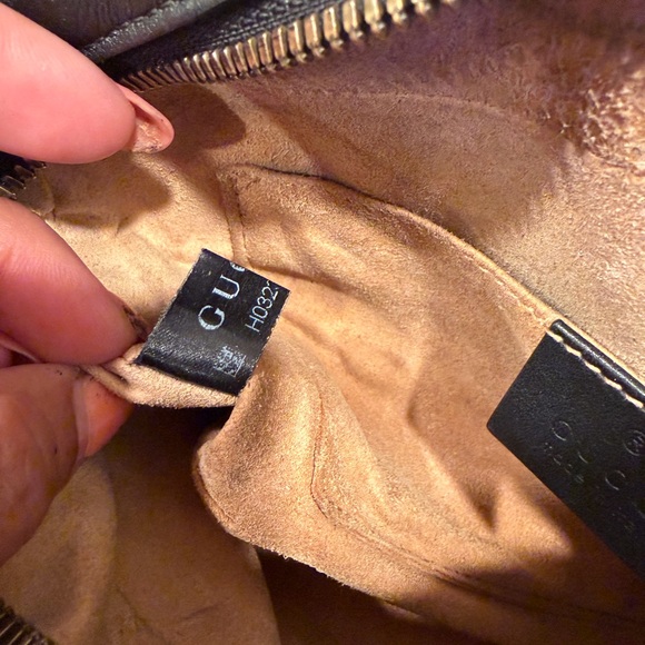 Gucci Black Quilted Leather GG Chain Crossbody Bag - Picture 8 of 15